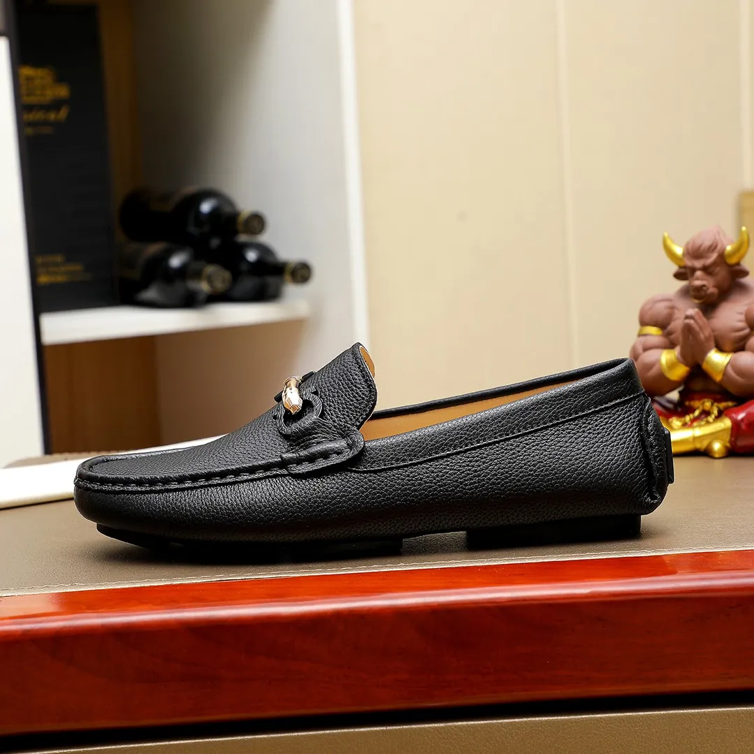 Men's shoes 💰360 🕷🕷【Ferragamo】Ferragamo Popular fashionable casual slip-on shoes🇨🇳Official website counter 1:1 production, original mold opening💯Good quality visible, imported high-end first-layer calfskin, luxurious pigskin lining🌿Very clear texture, high-quality waterproof, non-slip and wear-resistant outsole🎋High quality and low price, truly handmade🍓Color, code number 38-45